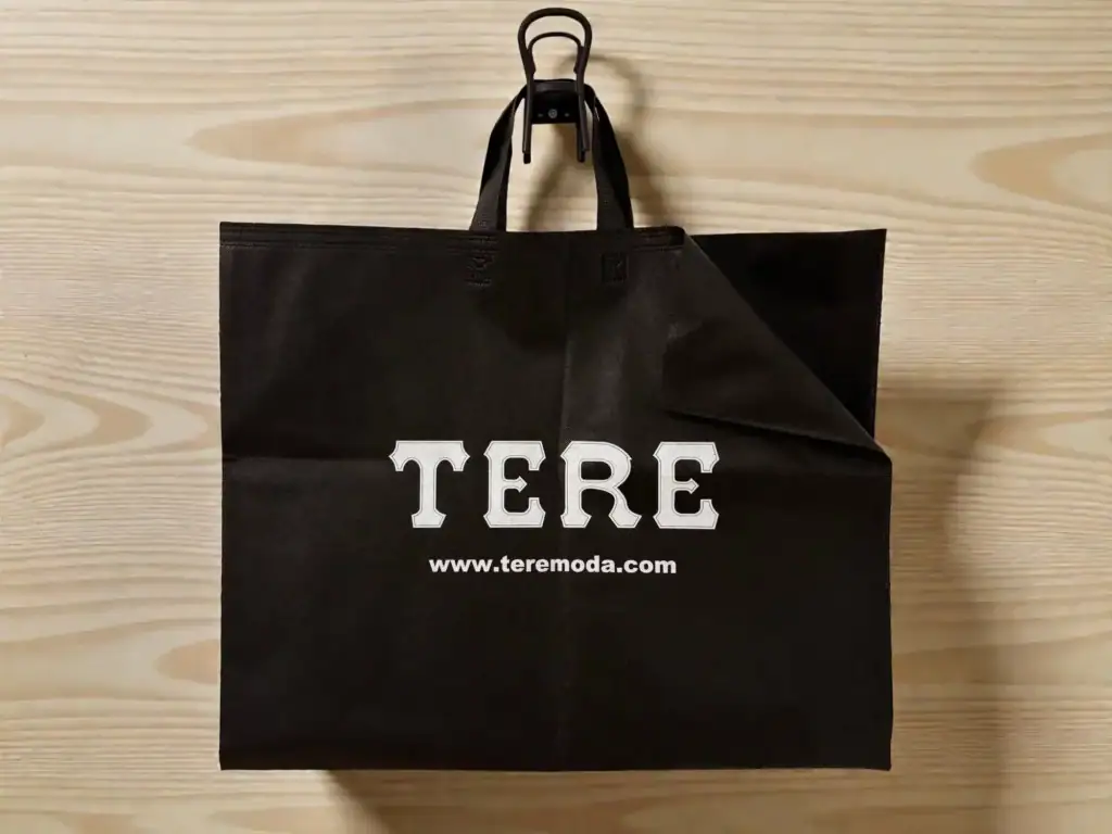 PORTATRAJE PARA TRAJES DE MODA TERE EN A CORUÑA