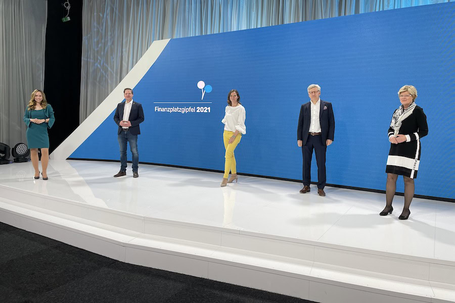 finanzplatzgipfel moderatorin ilka groenewold 2021 stuttgarter moderator buchen