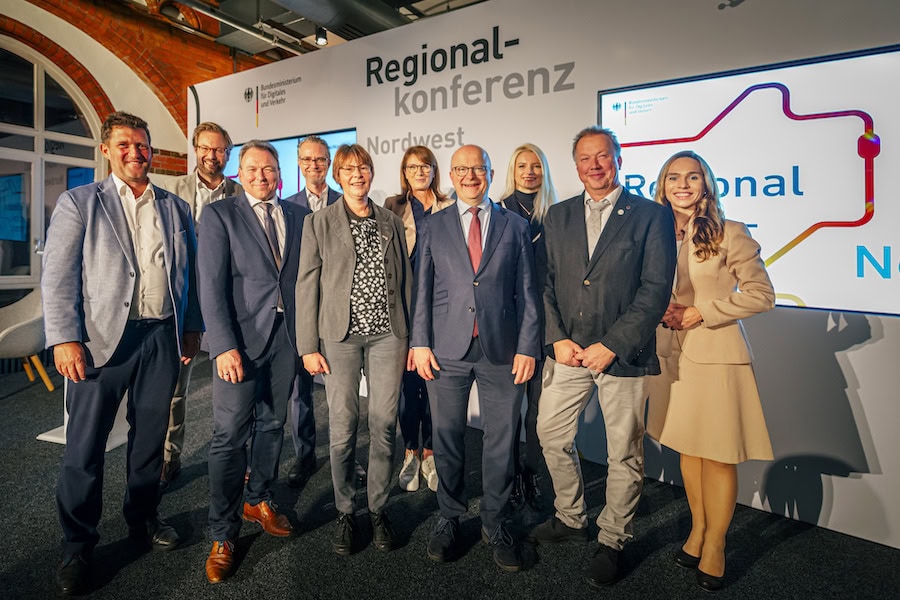 deutschlandtakt moderatorin ilka groenewold regionalkonferenz hamburg 2022