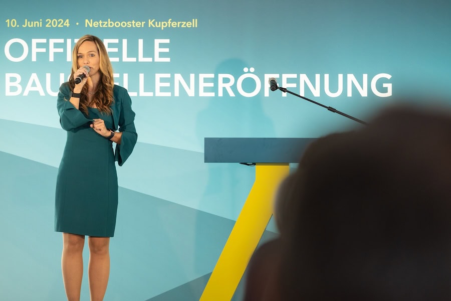 Netzbooster Energiemoderatorin Transnet BW