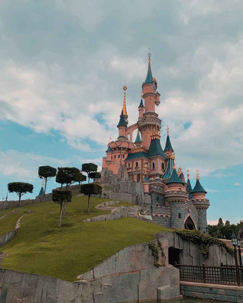 castello disneyland paris