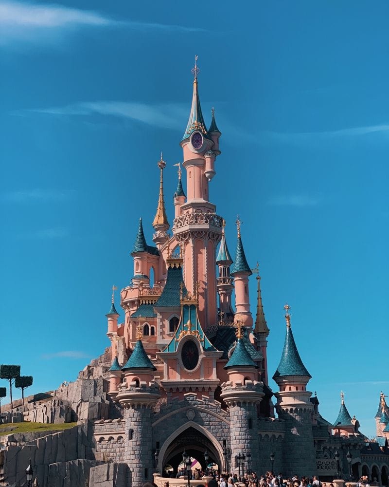 castello disneyland paris plaza