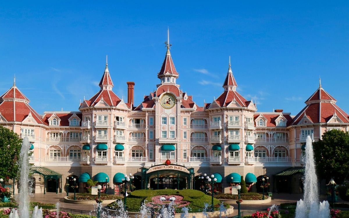 disneyland paris riapertura 2020