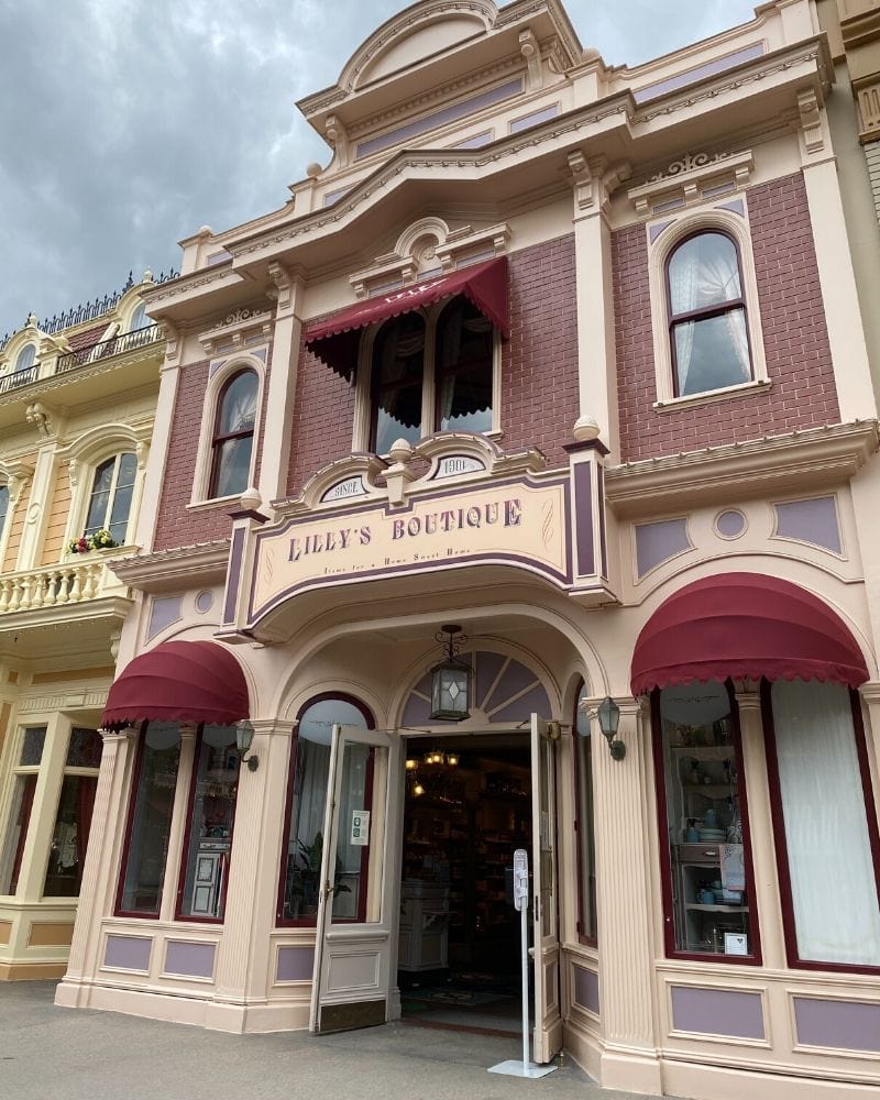lilly’s boutique disneyland paris