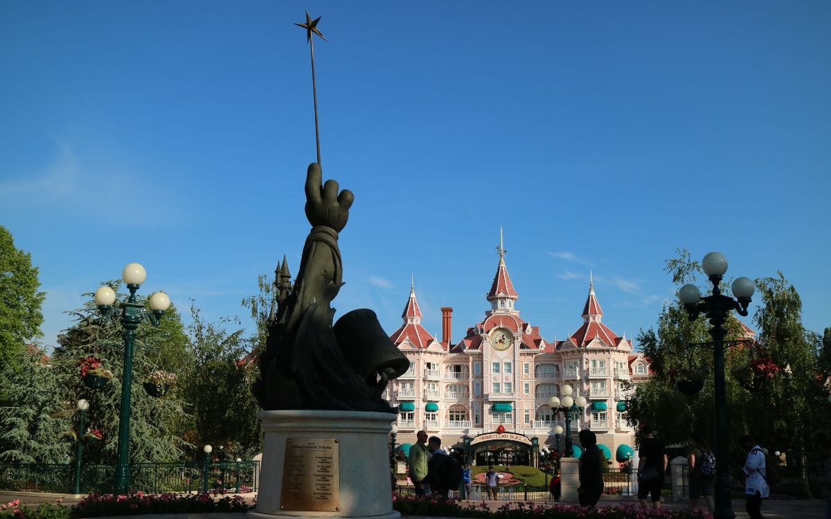 disneyland paris per adulti