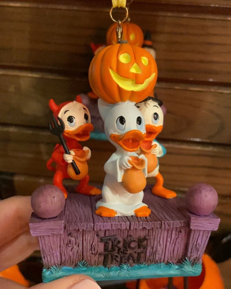 decorazioni halloween a disneyland paris