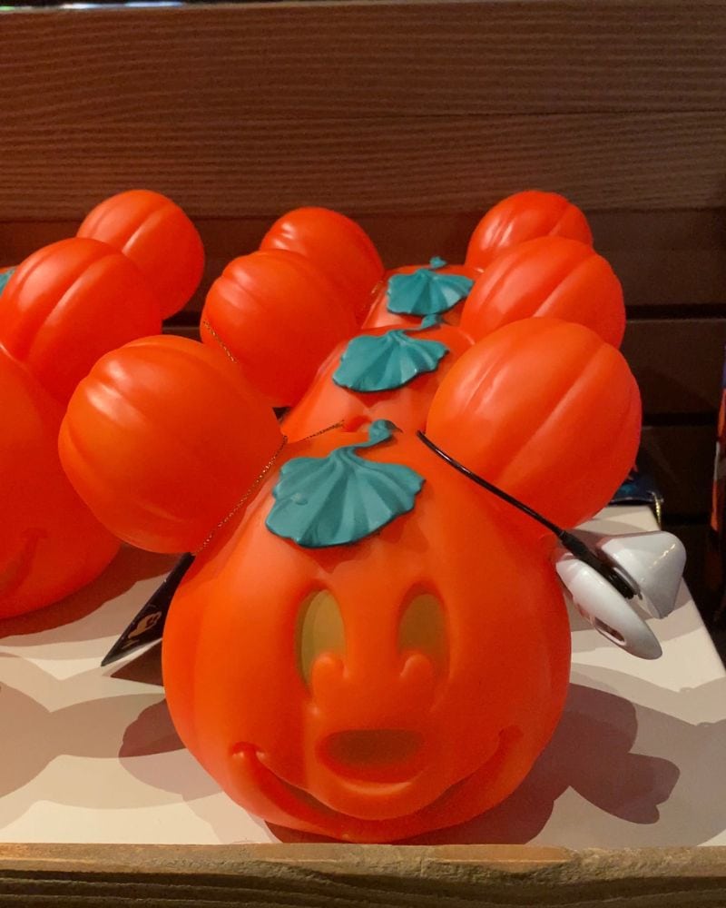 prodotti di halloween a disneyland paris