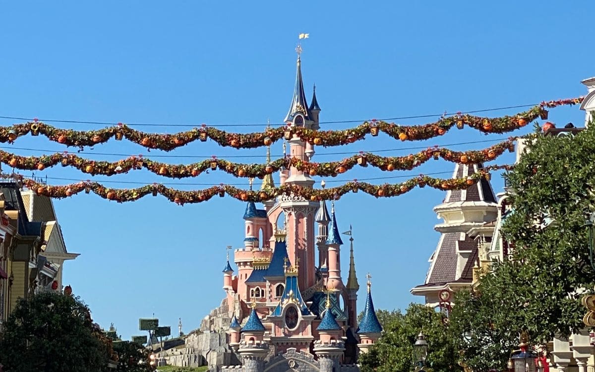 prodotti di halloween a disneyland paris