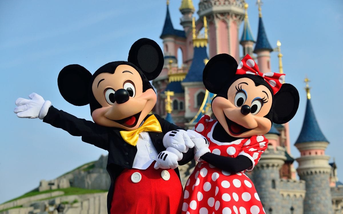 come regalare un viaggio a disneyland paris