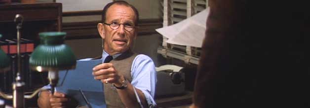 Väterlicher Freund: Bill Rintels (Hume Cronyn) ist nicht immer einer Meinung mit Frady. Er hält aber die Hand schützend über ihn.