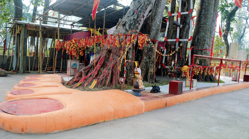 pau pathivara temple charali pau pathavara
