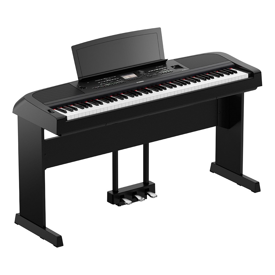 Yamaha Portable Grand DGX 670