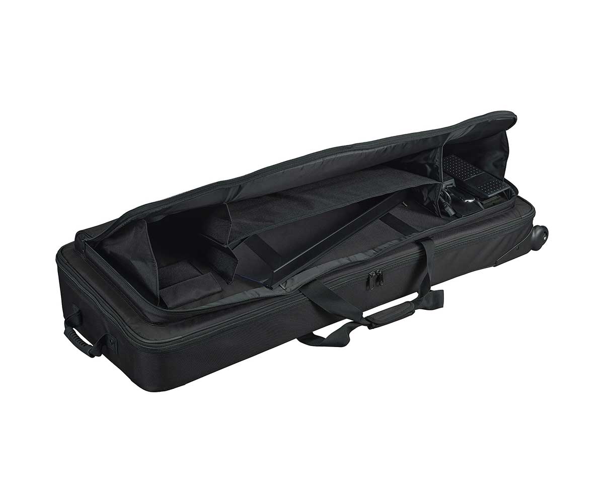 Yamaha SC-Genos zweite Tasche geöffnet für Zubehör