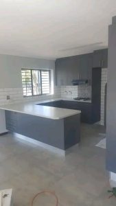 Carpenters in Cape Town