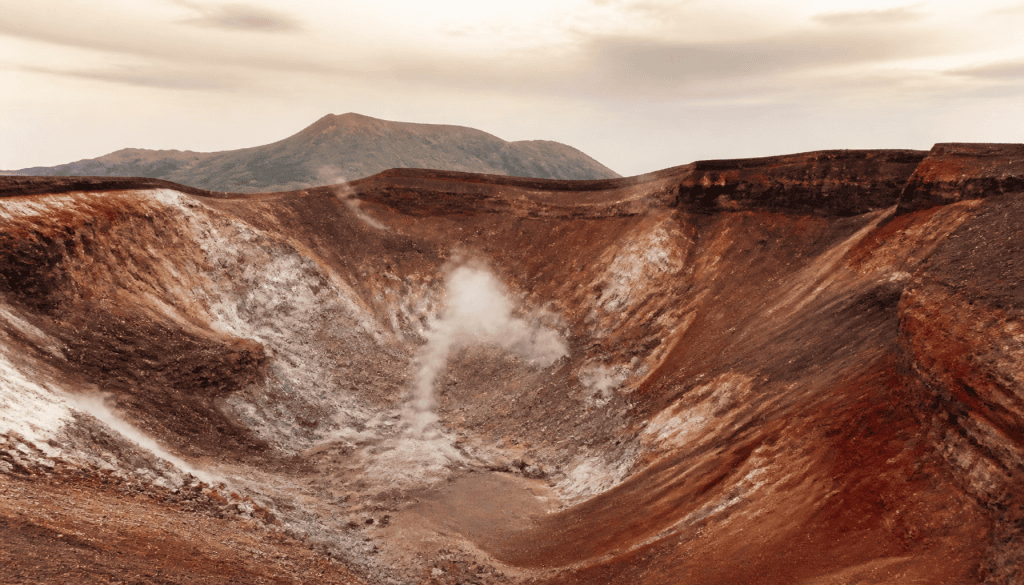 volcan japon en 3 lettres
