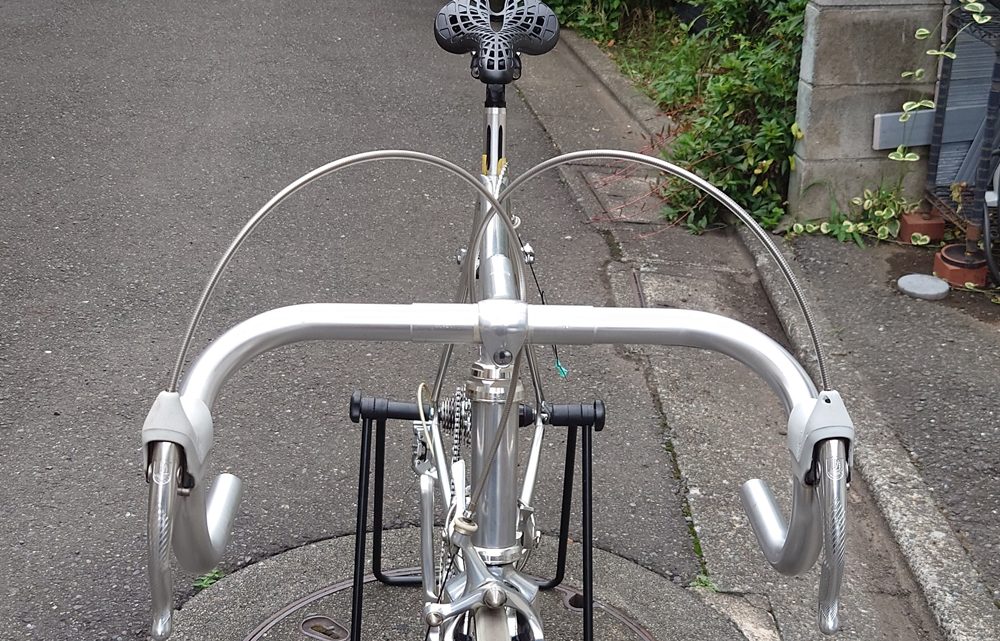 新企画！vitus 979をツール観戦しながらレストアする！！　第2話 良い子はマネしないで！！ｗ