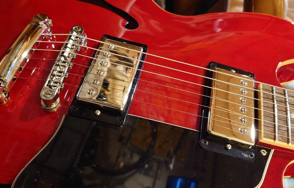 ES335にBigsbyB5は装着可能か？？　2