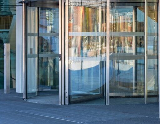 cropped-Blauw-Modern-Zakelijke-LinkedIn-Banner.jpg