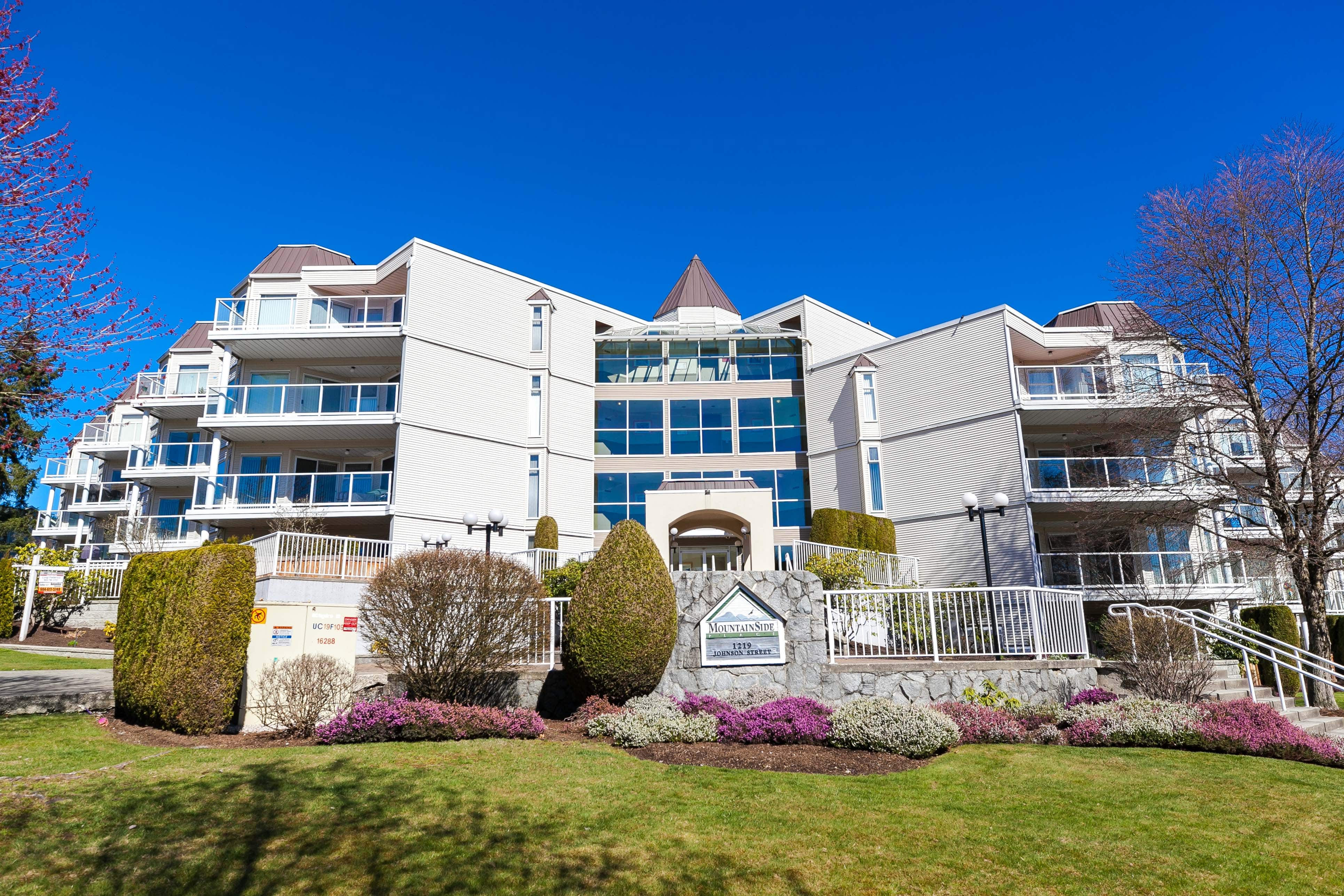 Mountainside front @ Johnson Street and Guildford Way