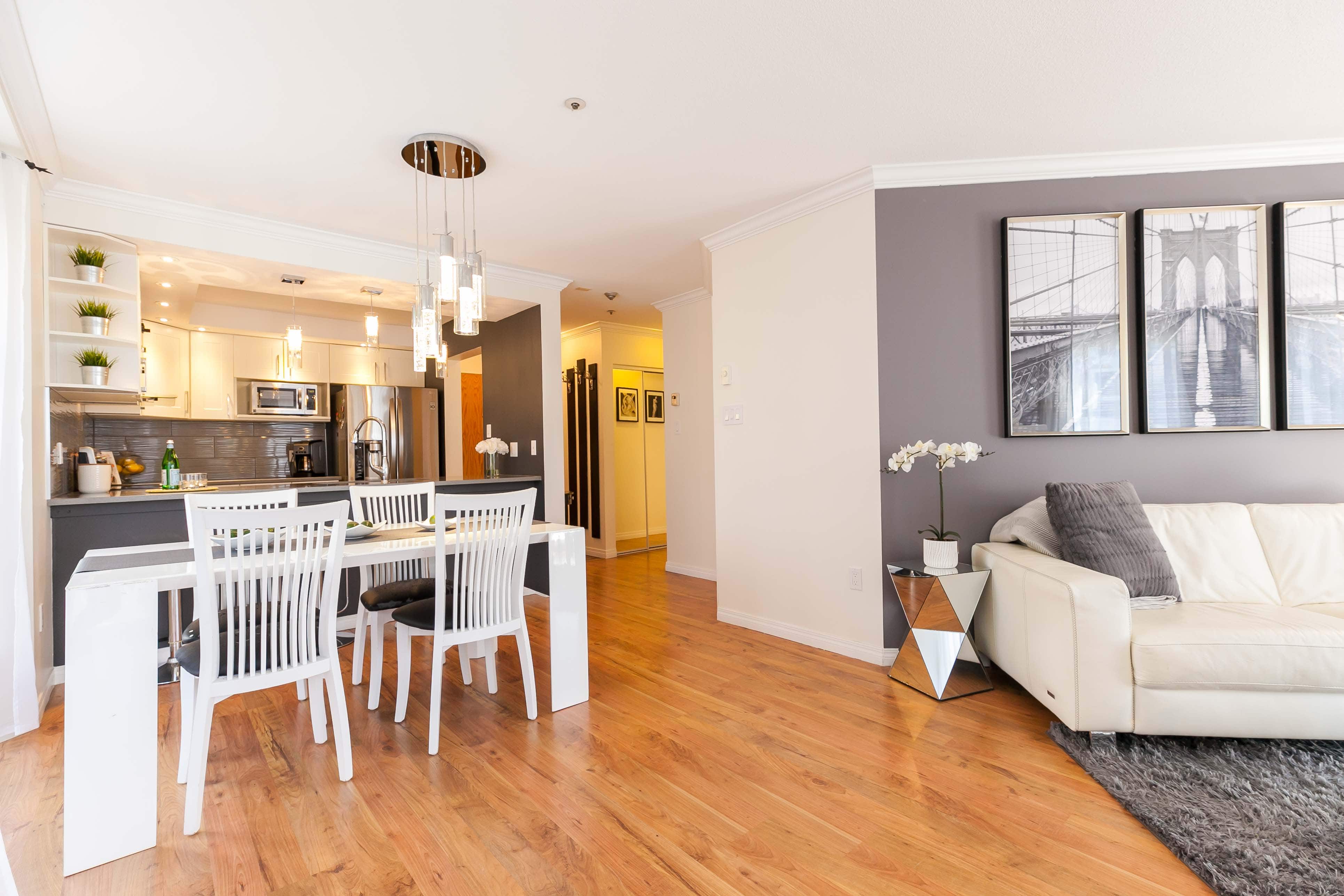 1219 Johnson St., Coquitlam, British Columbia V3B 7L5, 2 Bedrooms Bedrooms, 5 Rooms Rooms,Condo,For Rent,MountainSide,Johnson,3,R2355904