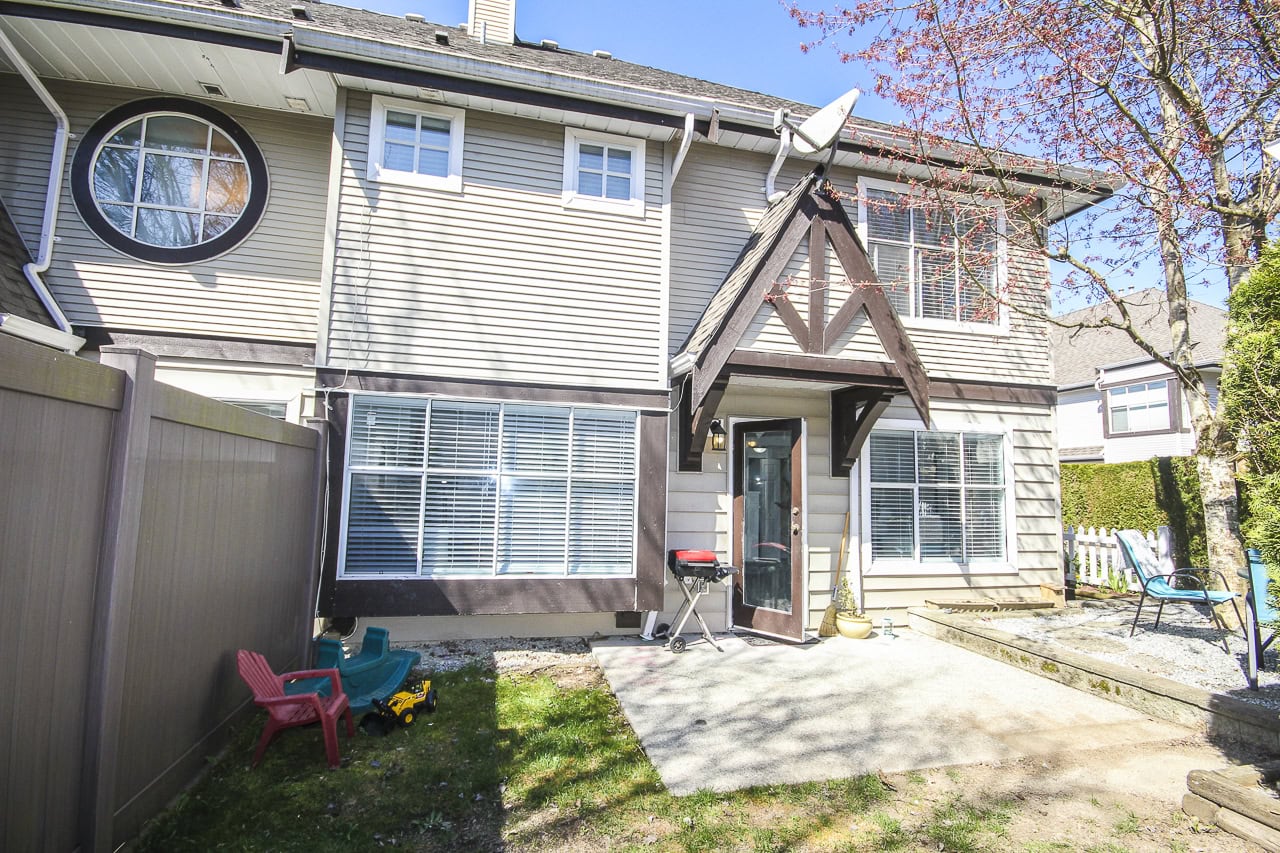 12099 237 St, Maple Ridge, British Columbia V4R 2C3, 3 Bedrooms Bedrooms, 8 Rooms Rooms,2 BathroomsBathrooms,Townhome,SOLD,Gabriola,237,1014