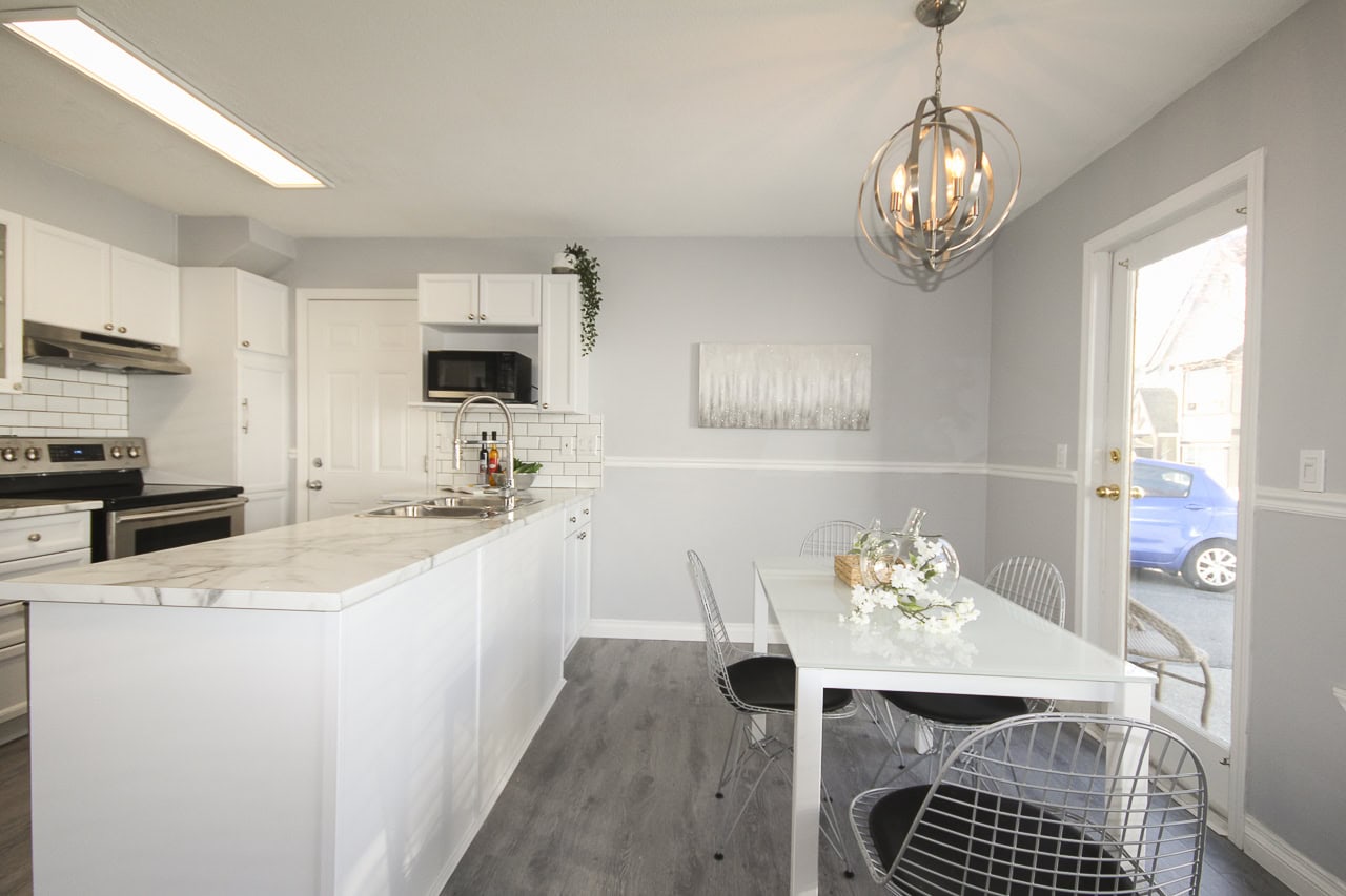 12099 237 St, Maple Ridge, British Columbia V4R 2C3, 3 Bedrooms Bedrooms, 8 Rooms Rooms,2 BathroomsBathrooms,Townhome,SOLD,Gabriola,237,1014