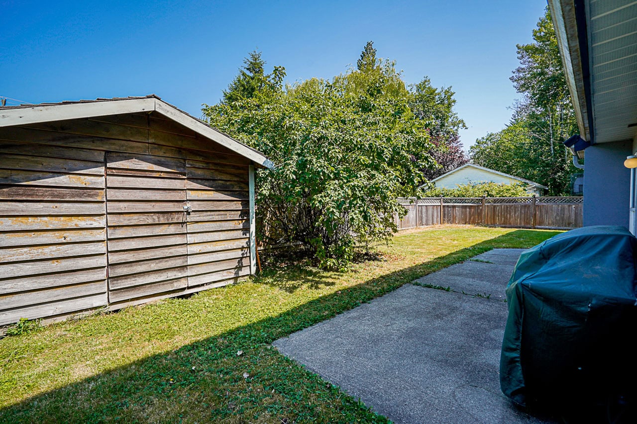 15295 87A AVE, SURREY, British Columbia V3S 5E8, 7 Bedrooms Bedrooms, 15 Rooms Rooms,4 BathroomsBathrooms,Detached,For Sale,87A,2,R2602655