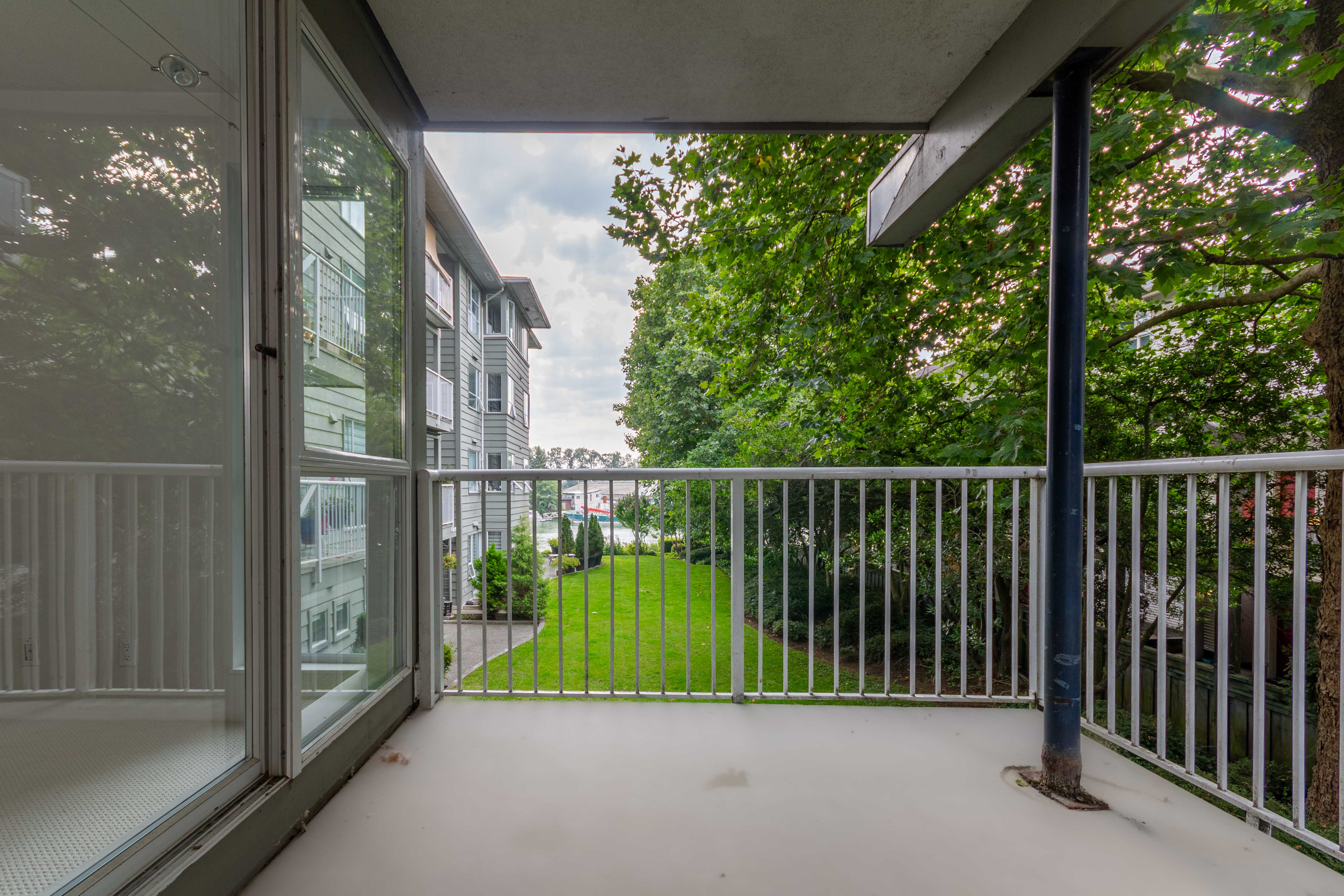 1820 E. Kent Ave. S., Vancouver, British Columbia V5P2S7, 2 Bedrooms Bedrooms, 0 ,2 BathroomsBathrooms,Condo,For Sale,Pilot House,E. Kent Ave. S.,2,1020