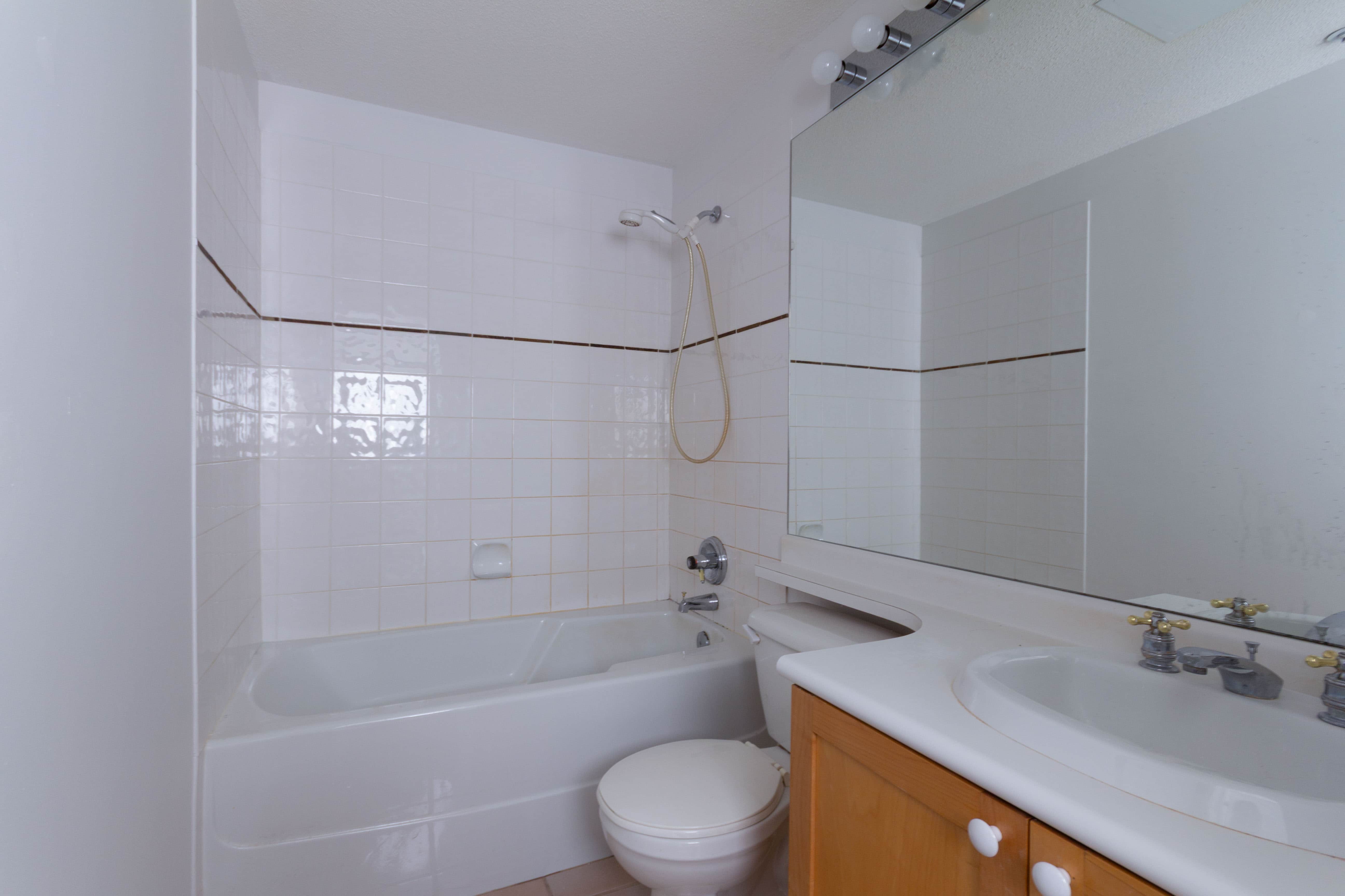 1820 E. Kent Ave. S., Vancouver, British Columbia V5P2S7, 2 Bedrooms Bedrooms, 0 ,2 BathroomsBathrooms,Condo,For Sale,Pilot House,E. Kent Ave. S.,2,1020