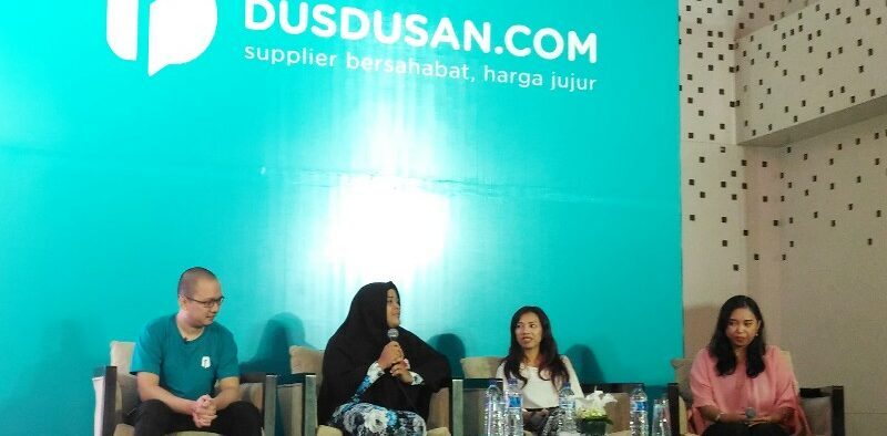 Dusdusan, A Startup to Empower Housewives in Indonesia