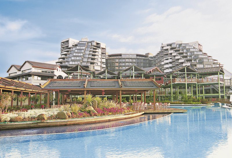 Pool Limak Lara de Luxe & Resort