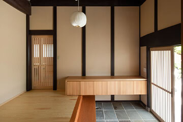 百年の年月に耐える、伝統構法の家―築100年超の古民家改修事例  ―