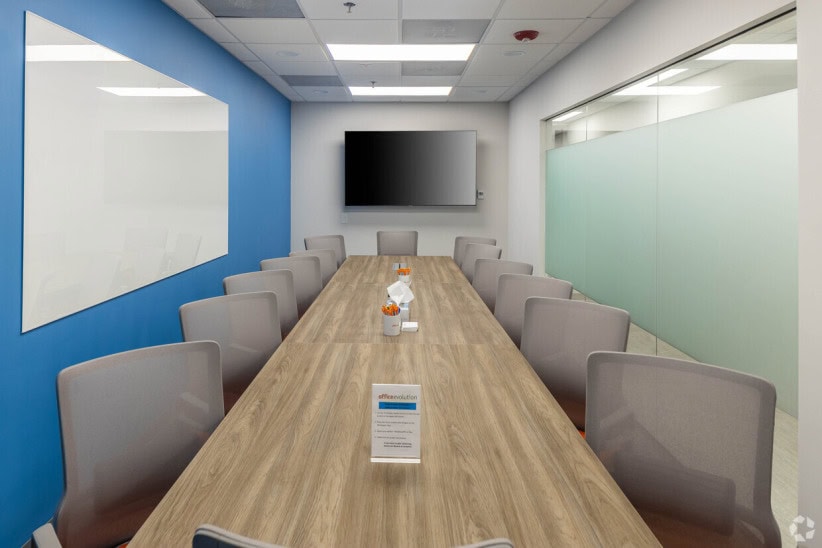 Modern office meeting room with professional environment and state-of-the-art amenities for business meetings and collaboration.