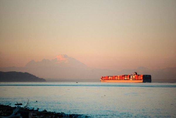 Moving Overseas with Shipping Container