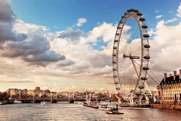Worth Moving To UK From Australia