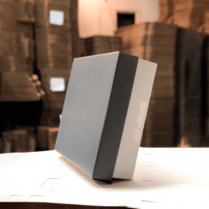 Caja gris 3