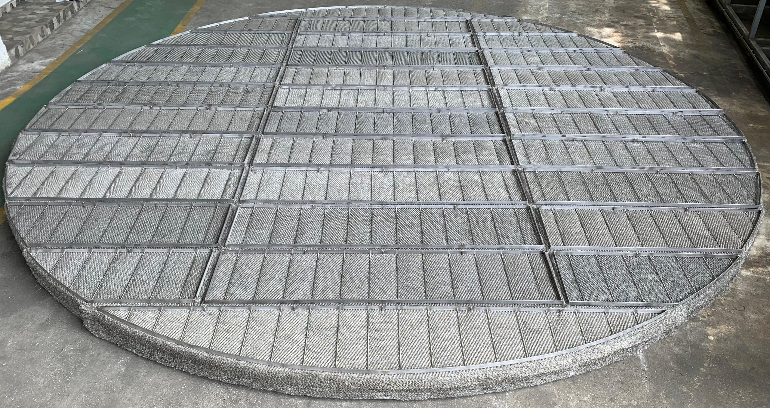Round demister pad