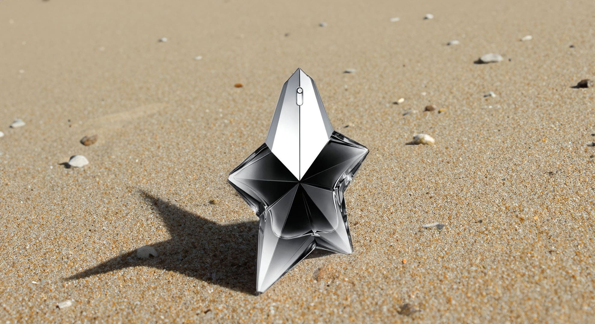 Unveiling the Enchantment: Mugler Angel Fantasm — A New Star in the Perfume Galaxy