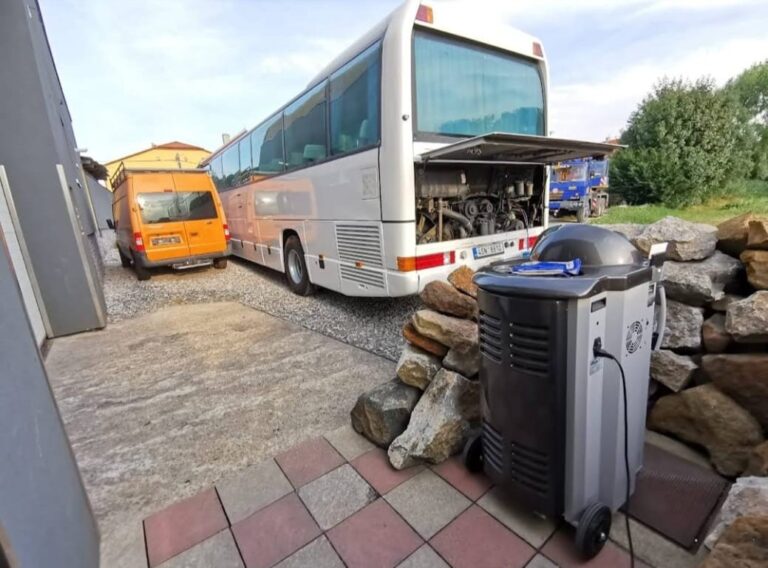 WhatsApp Image 2025-03-10 at 21.23