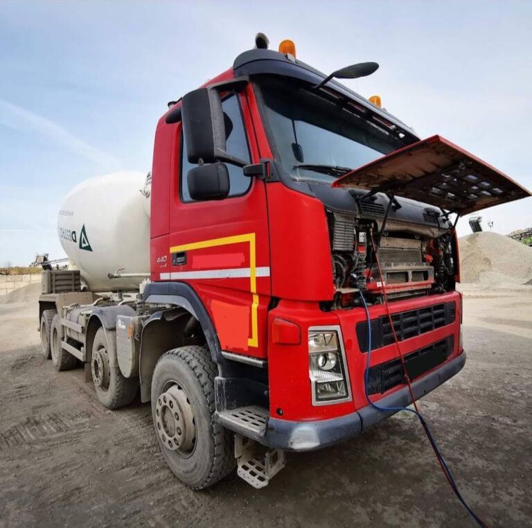 WhatsApp Image 2025-03-10 at 21.23