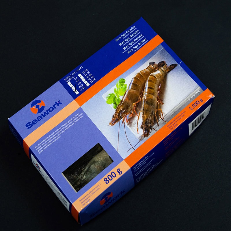 Крупные креветки Black Tiger 8–12 с головой — морепродукты
