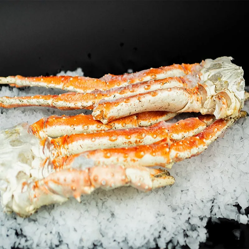 Замороженные клешни королевского краба — натуральное мясо краба.