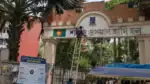 নাম পরিবর্তনের সিদ্ধান্ত না হওয়ায় ‘শহীদ ওসমান হাদি হল’ লেখা মুছে ফেলছে ঢাবি