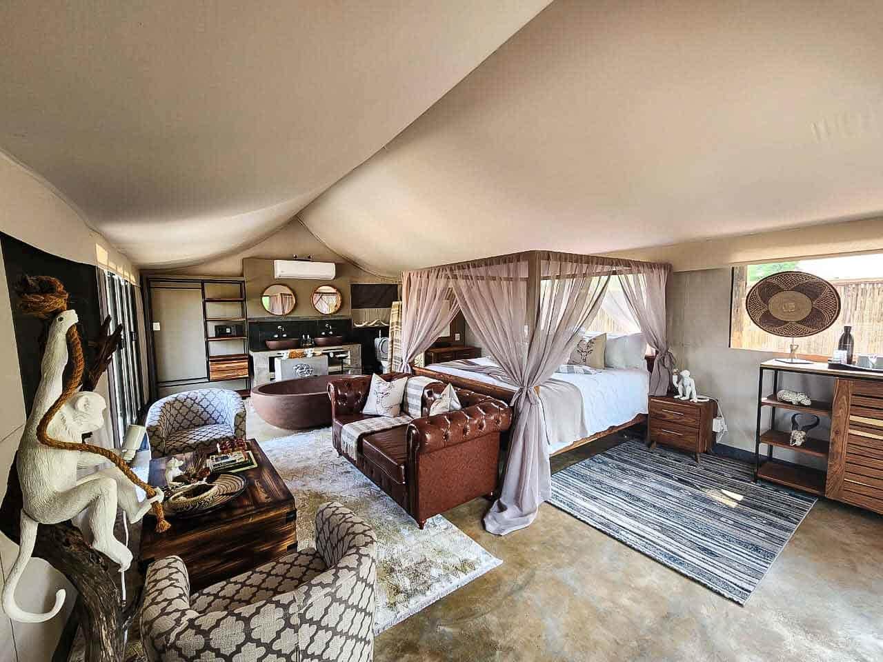 umkumbe bush lodge honeymoon tent am