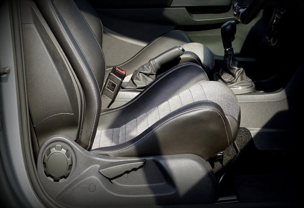 special guide for car seats