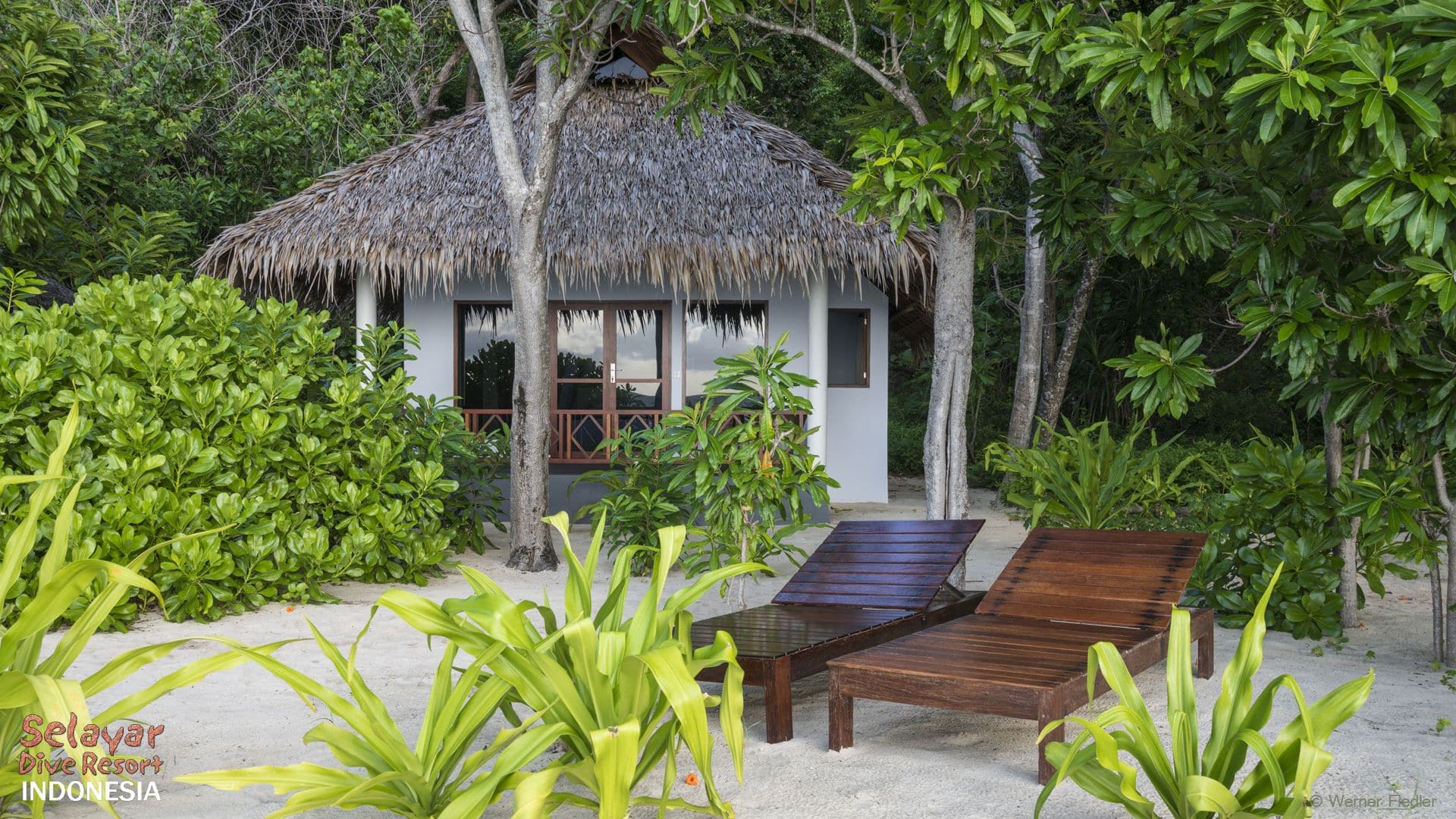Private Beach Villa Indonesia