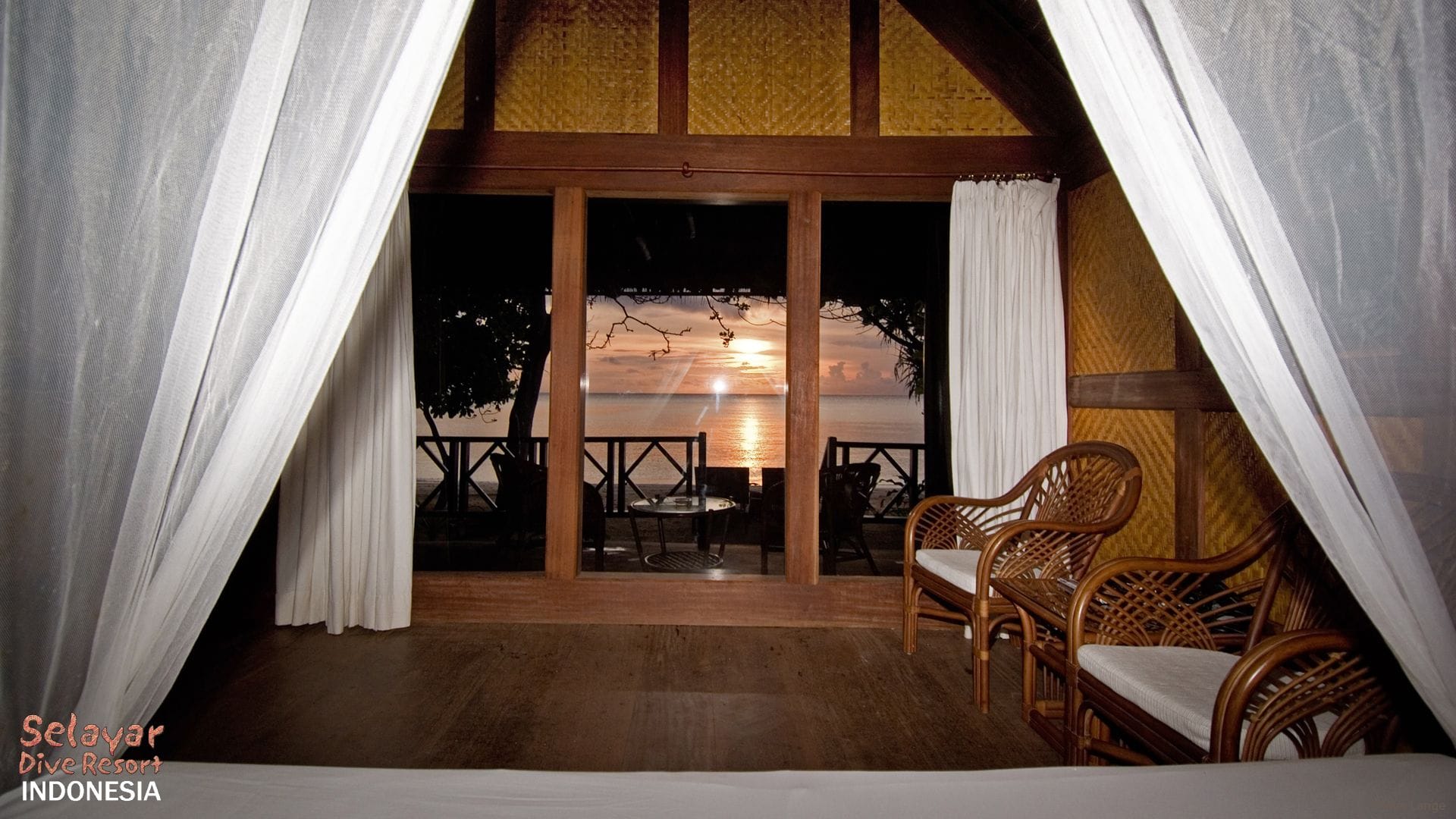 White Sand Beach Bungalow Indonesia