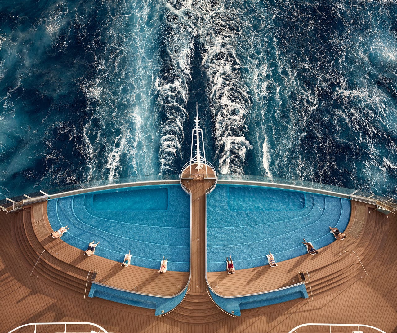 MSC Grandiosa pools and whirlpools