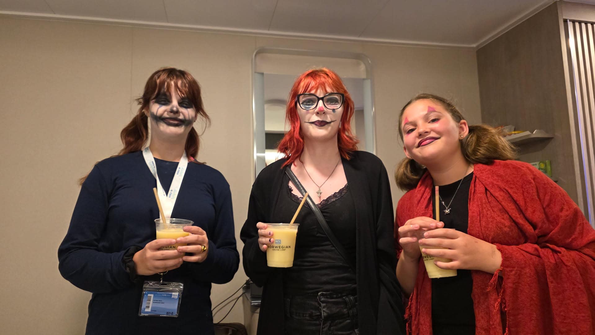 Face paint and fun on a past cruise