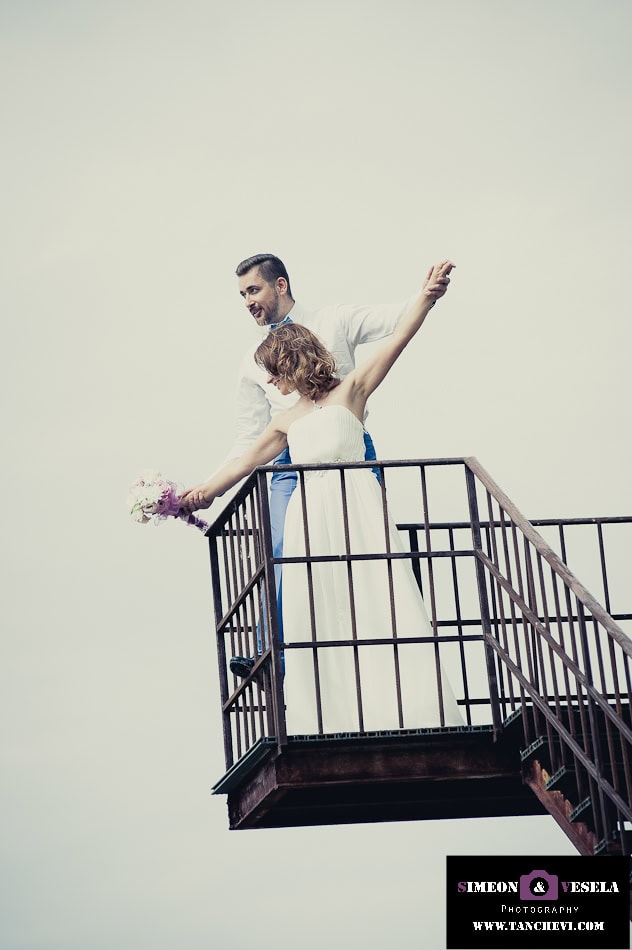 Сватбата на Юлия и Алекс - Сватбен фотограф и видеозаснемане на сватба в Бургас